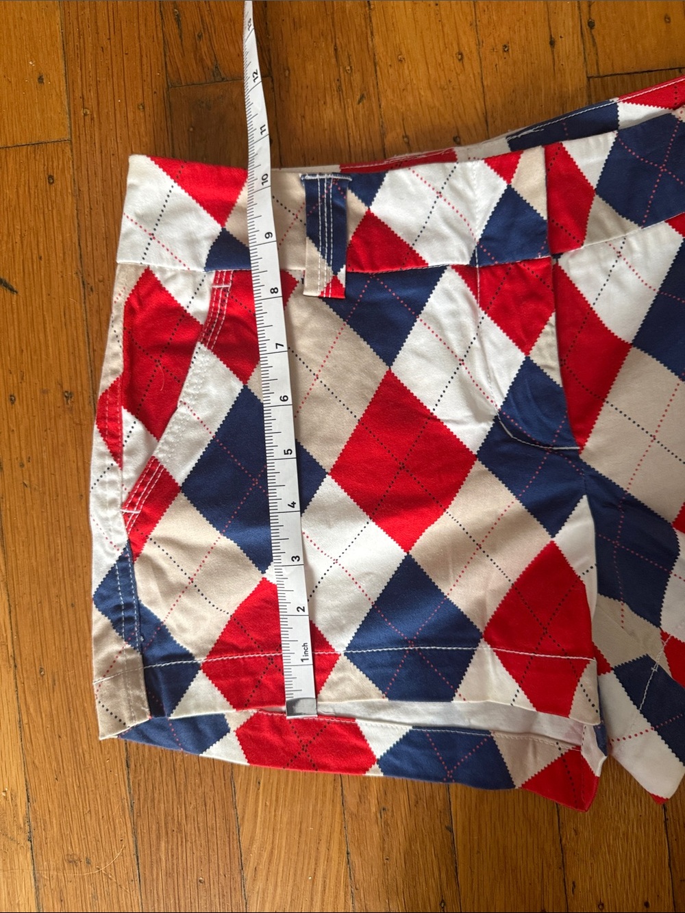 Argyle Print Women’s Golf Shorts in Red, White & Blue - Picture 2 of 5